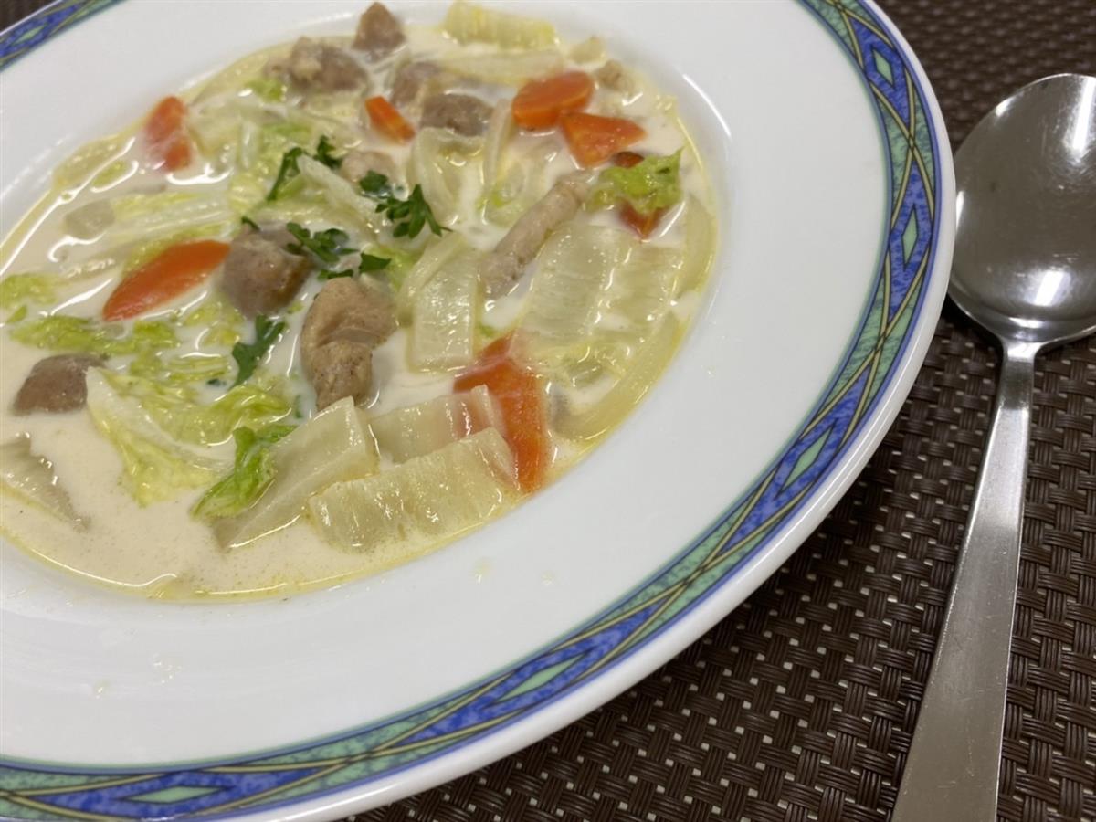 まろやか！　鶏肉と白菜のミルク煮