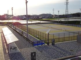 テニス場（全体図）